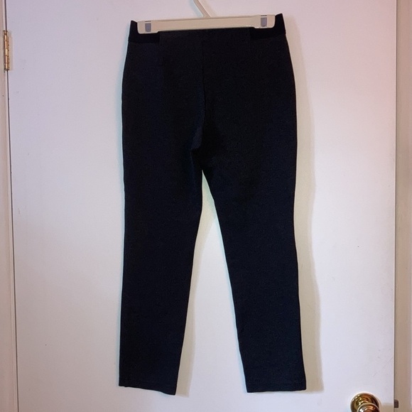 Cleo petites grey pants with elastic waistband. Size S - Picture 5 of 5